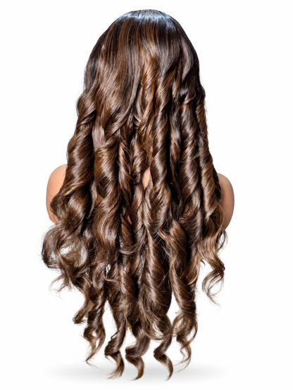 ✨ FHB Luxe Body Wave – Human Hair Blend Wig-OT4L